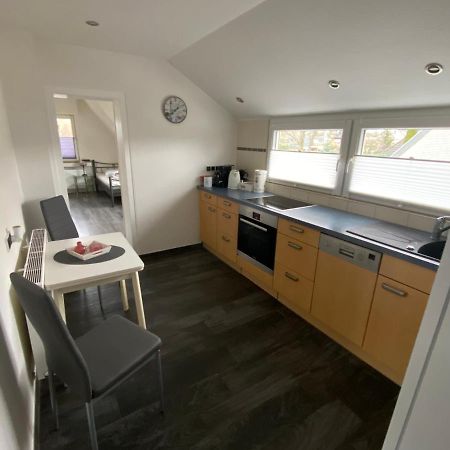 Wohnen Naehe Nordpark Apartamento Mönchengladbach Exterior foto